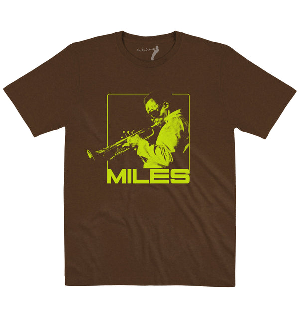 Miles Davis | Side Trumpet | Official Artist T-shirt