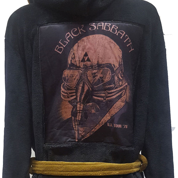 Black Sabbath Unisex Bathrobe: Us Tour 78 Avengers