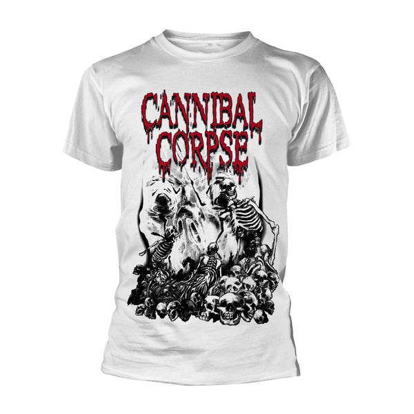 Cannibal Corpse Unisex T-shirt: Pile Of Skulls (White)